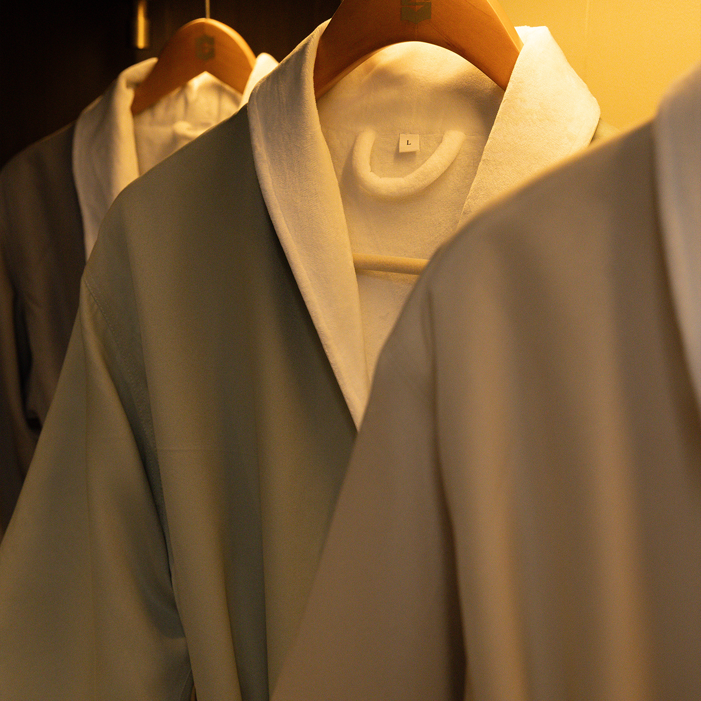 Fanghua Bathrobe